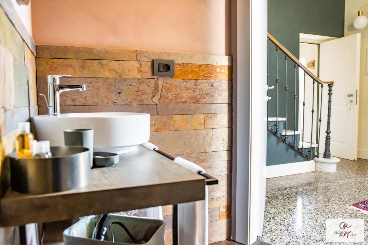 Capriccio Art Hotel Serravalle Scrivia Exterior photo