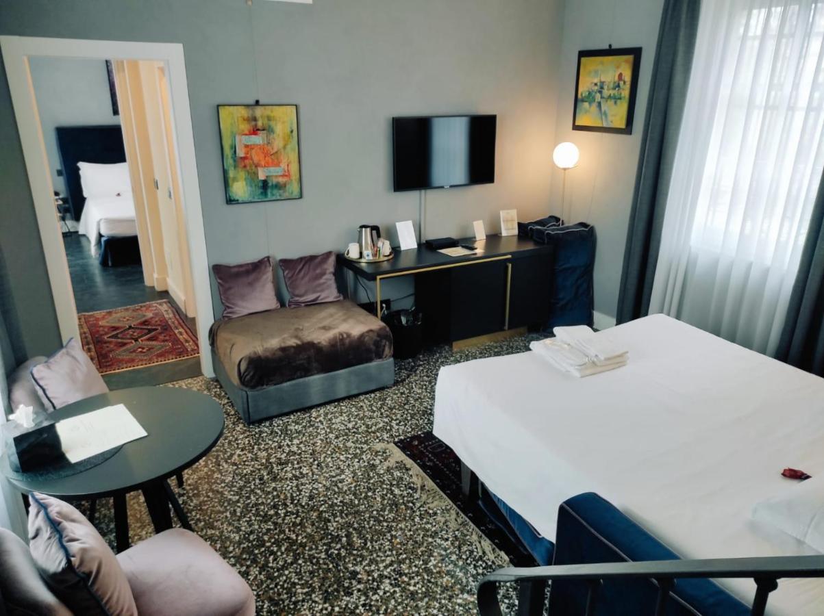 Capriccio Art Hotel Serravalle Scrivia Exterior photo